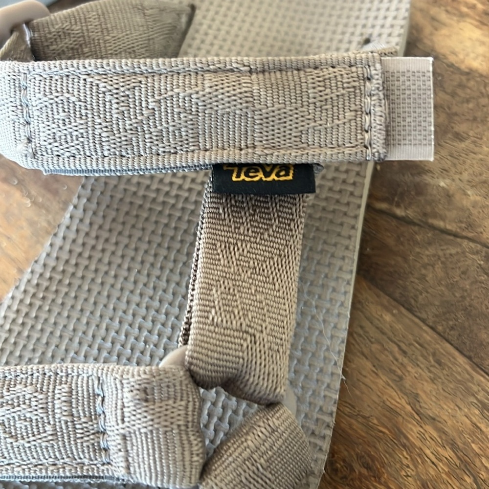 Tevas - Picture 5 of 6